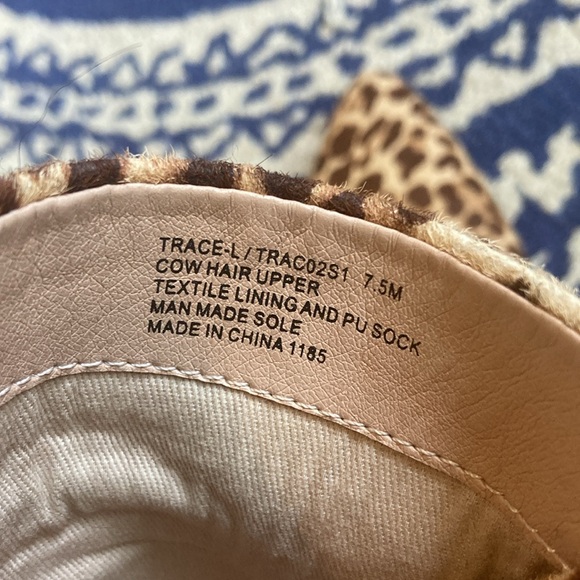 Steve Madden Leopard Flats - Picture 5 of 5